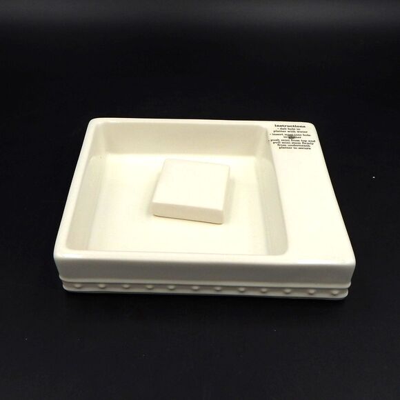 Nora Fleming Pearl Dot Napkin Holder Retired M6 w/Weight White Stoneware